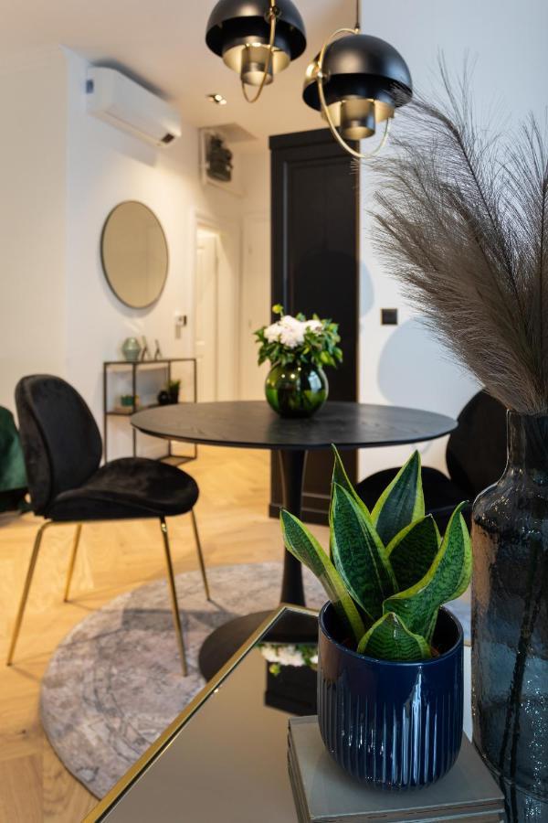 Pierrot & Pierrette Mesnicka Apartment Zagreb Exterior photo